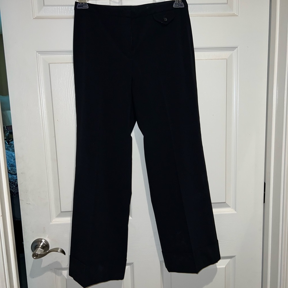Express Stretch flat front wide leg cuffed bottom. Trouser style Women size 5/6S